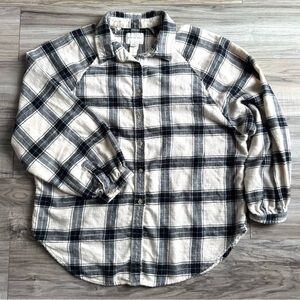 American Eagle Outfitters Boyfriend Fit Plaid Shirt